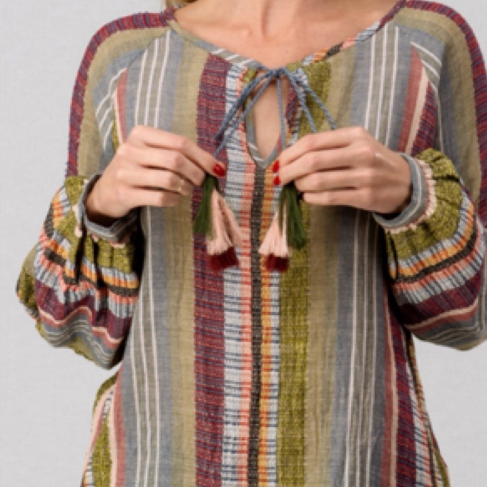 (BN49) En Crème Multi Color Peasant Blouse W/Tassel Ties, Size Small